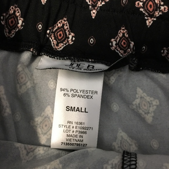 SOLD Super soft pants with tie front - Picture 4 of 4